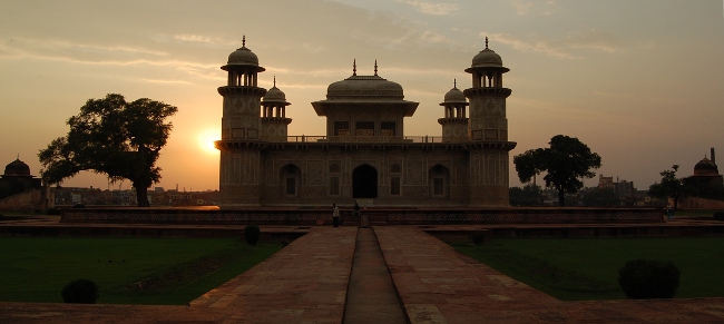 Itimad-ud-Daulah's Tomb-Agra, India Itimad-ud-Daulah's Tomb-Agra, India