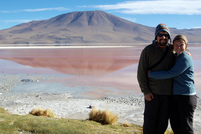 Laguna Colorada on salar de uyuni tour