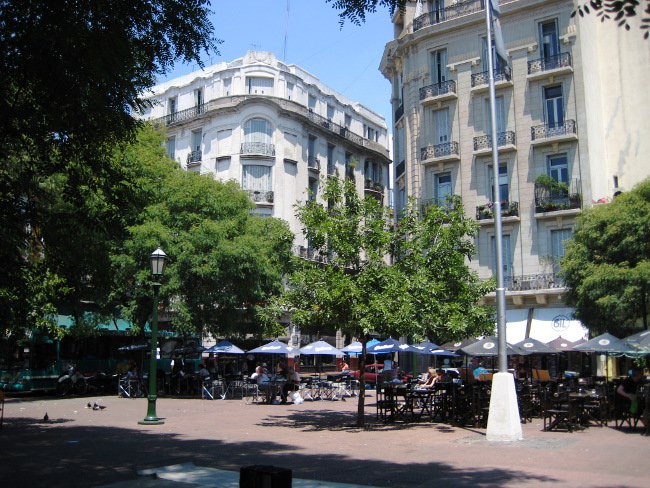 Plaza Dorrego, San Telmo, Buenos Aires, Argentina Plaza Dorrego, San Telmo, Buenos Aires, Argentina