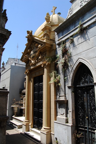 Recoleta Cemetery, Buenos Aires, Argentina Recoleta Cemetery, Buenos Aires, Argentina