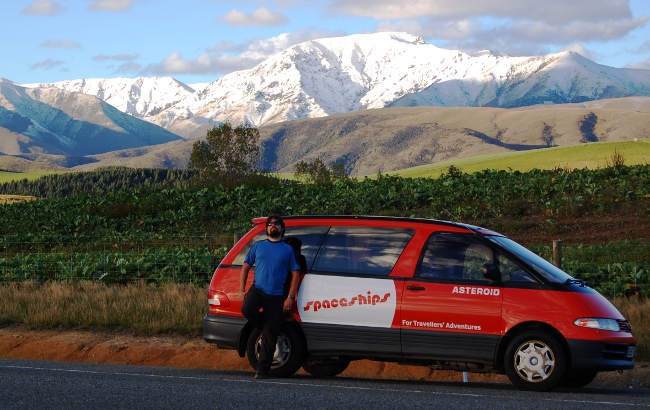 The best way to get around New Zealand-by SpaceShip The best way to get around New Zealand-by SpaceShip