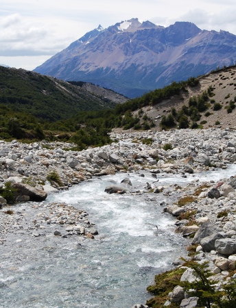 Rio Blanco, El Chalten, Patagonia, Argentina Rio Blanco, El Chalten, Patagonia, Argentina