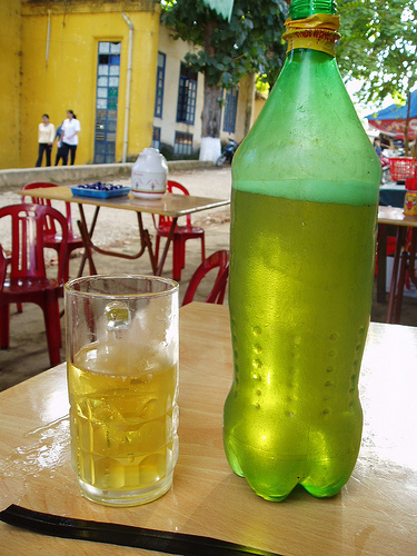 Bia Hoi in Hanoi, Vietnam Bia Hoi in Hanoi, Vietnam